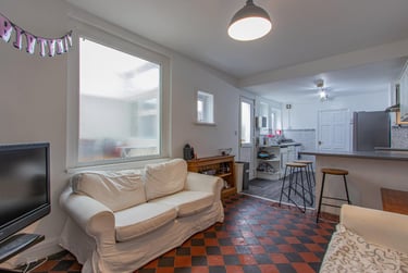 5 bed house, Angus Street, Plasnewydd, Cardiff, CF243LX - Image 2